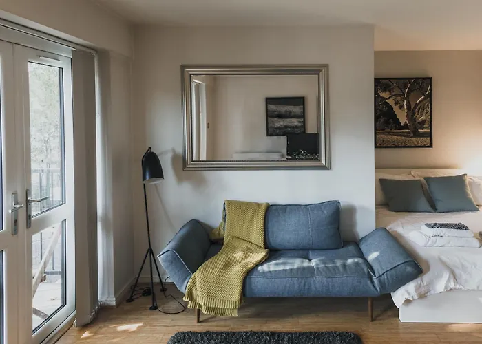 Stylish Central London Flat With Pool And Terrace